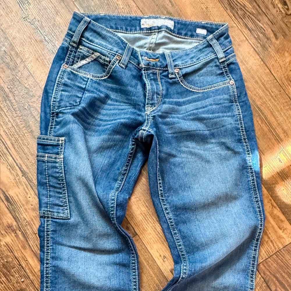 Ariat Women’s Relaxed Fit Blue Jeans